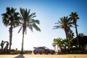 Neuville manda en la segunda jornada del RallyRACC