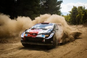 Toyota mantiene el pulso a Hyundai antes de encarar el último tramo del WRC
